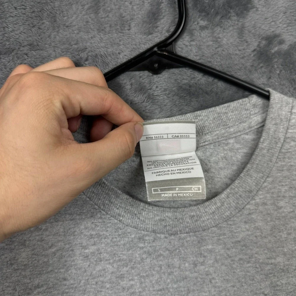 Nike Long Sleeve Shirt Mens Small Gray Excellent Seneca Valley Sports Medicine